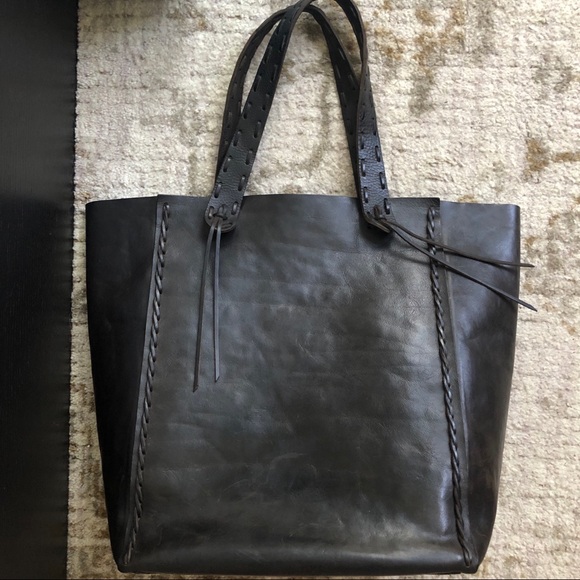 Valentino Garavani Handbags - Valentino 100% Genuine Leather Bag Tote